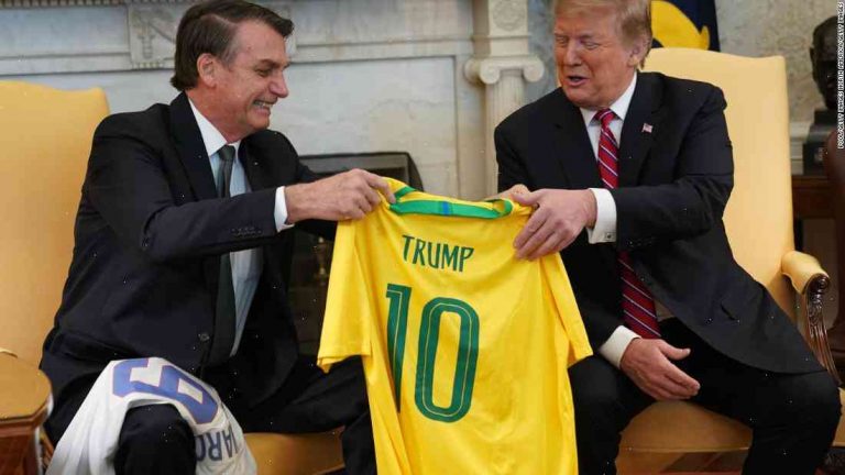 Brazilians blame yellow team shirt for road race setback