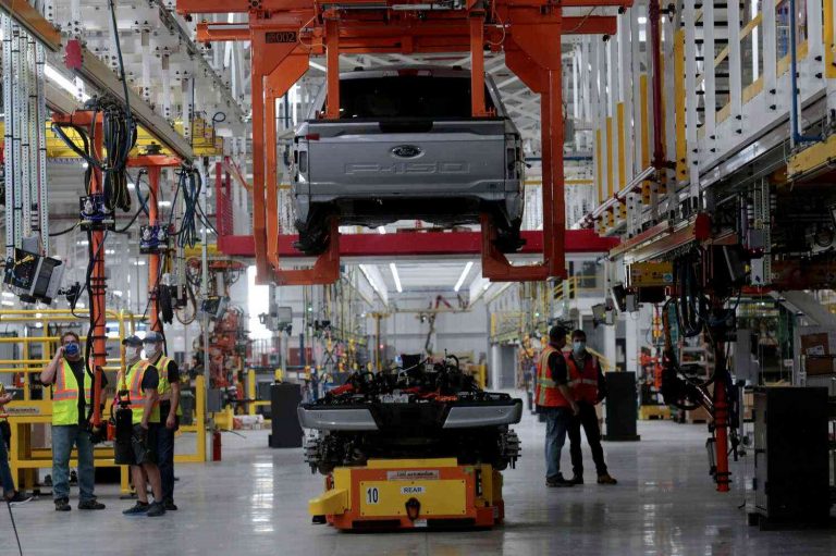 Ford helps to boost American manufacturing in another big move
